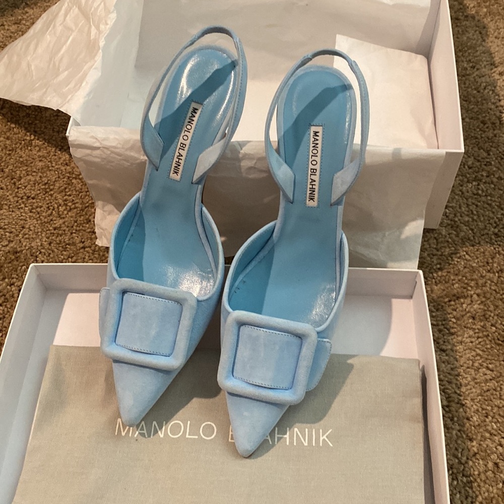 Manolo Blahnik Maysli 70 Suede Slingback Pump, Powder blue